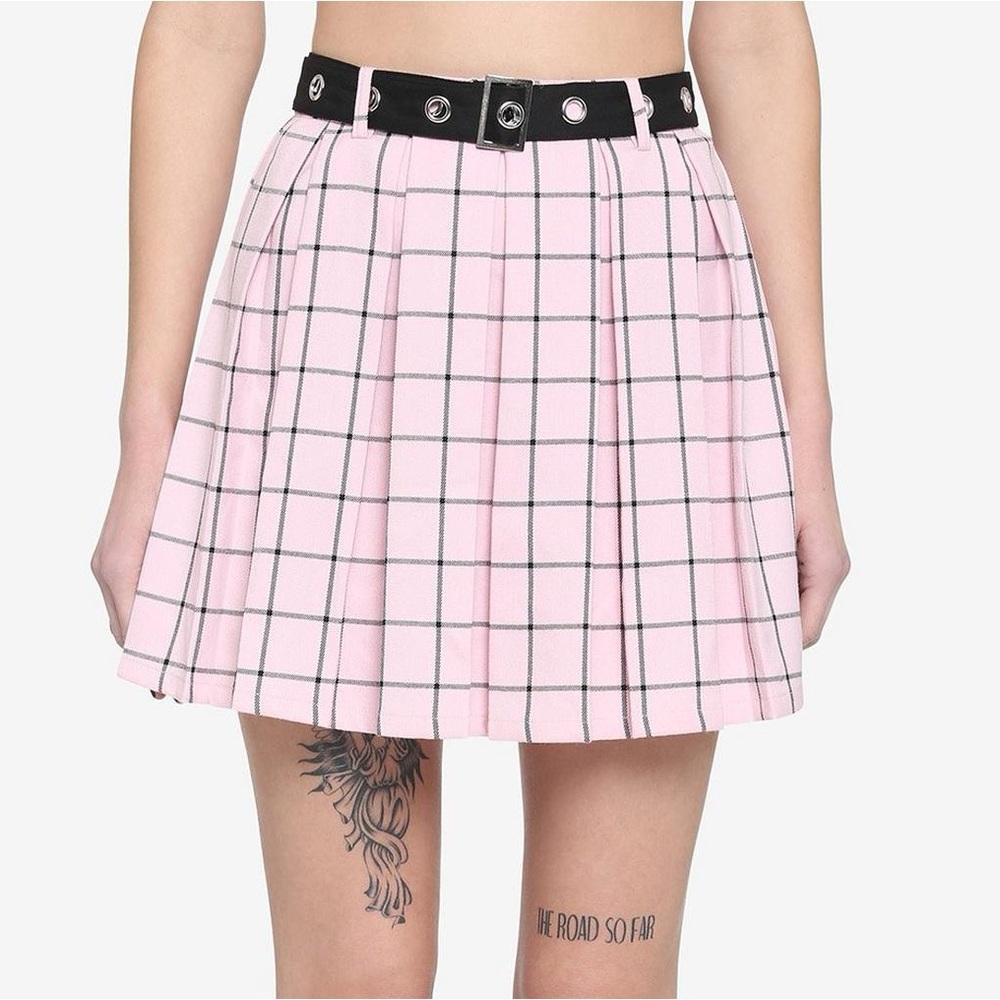 🖤HOT TOPIC Pink Check Pleated Short Mini Skirt Zip Closure High Rise